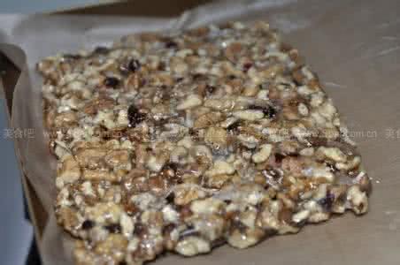 花生芝麻糖的做法 芝麻花生脆糖的做法