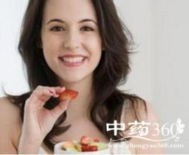 脸上有皱纹怎么保养 让皱纹迟到的保养秘诀
