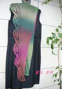 紫玉轻霜作品 紫玉手作----披肩“段染魔球”图解