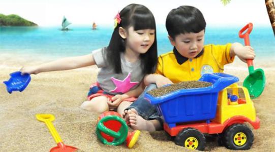 水精灵玩具 夏天别让孩子玩“水精灵” 实为含毒树脂