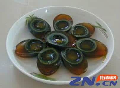 隔夜西瓜放倒一家三口 两枚皮蛋放倒垫江一家三口 安全吃皮蛋
