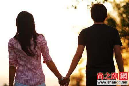 叹息爱情伤感的说说 都市男女爱情的30句叹息