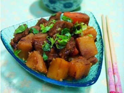 土豆和牛肉能一起吃吗 土豆和牛肉可以一起食用吗？