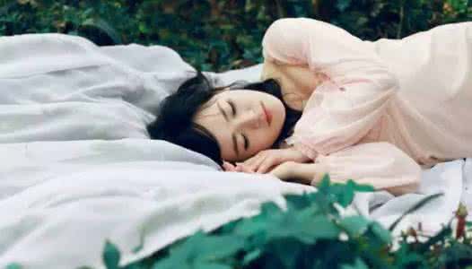 夫妻最忌讳的睡姿 夫妻这种睡姿竟能旺夫？看看你们睡对了吗？