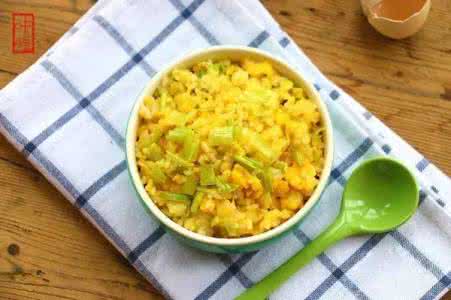 青葱metal黄金典藏版 28张图打造人见人爱的葱香美食:黄金葱香发面饼&葱油花卷