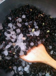 黑豆补肾吃法 黑豆怎么吃最补肾 5种吃法补肾强心健身