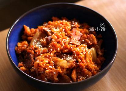 剩饭炒饭 剩饭不要丢，这样炒饭超级香！