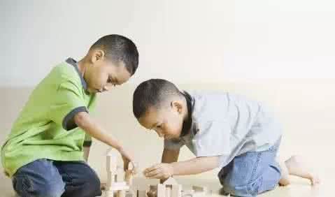 怎样培养孩子专注力 叹！多少孩子的专注力，竟被家人们关心的唠叨毁了