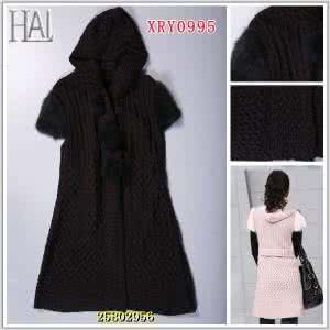 棒针编织宽松女式大衣 女装 好飘逸的一件棒针大衣款式图