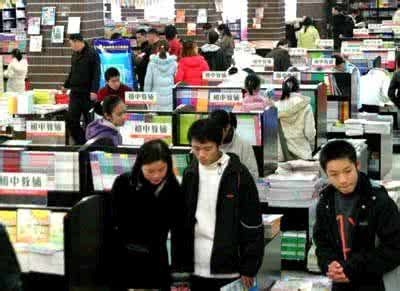 中学生应该读什么书 假期里中学生应该读什么书