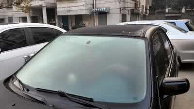 气液分离器结霜图片 【图】【车窗结霜怎么办？】