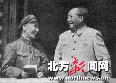 荷兰散记文中划线句子 李根清:林彪“散记”中对毛泽东的思考