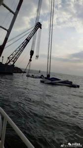 中菲黄岩岛对峙事件 中国舰船在黄岩岛冲撞菲船 网友：积蓄已久的行动