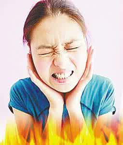 口舌生疮是哪里上火 吃货宝典：春季上火口舌生疮你应该吃这些了