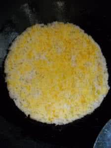 剩饭锅巴 剩饭再变身---焦脆锅巴饭