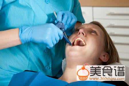 嚼槟榔为什么上瘾 嚼槟榔为什么上瘾 你知道嚼槟榔会上瘾吗