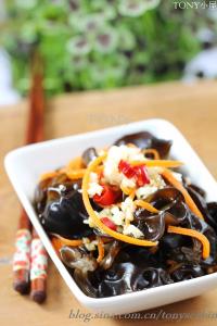 减肥不减肌肉 2个月让你减肥不减美味和健康的凉拌菜----蒜泥黑木耳