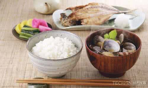 胃炎吃什么食物好 胃炎吃什么食物好 什么人容易得胃炎