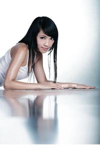 大学生该不该谈恋爱 初次见面该不该谈性