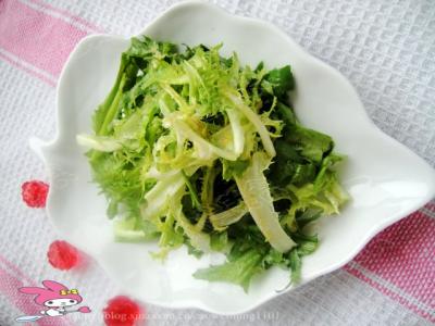 凉拌苦苣的做法 蒜茸拌苦苣的做法*