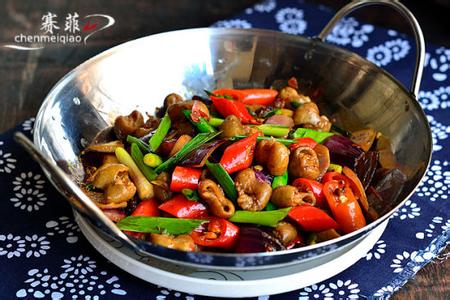 干锅肥肠 绝妙肥肠吃法--干锅肥肠