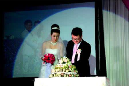 婚礼新郎搞笑致辞 搞笑的新郎婚礼致辞范文