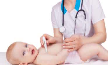 宝宝低烧的原因 宝宝低烧 妈妈谨记：宝宝低烧的原因与护理方法