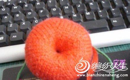 毛线编织苹果教程视频 手工毛线编织苹果的教程