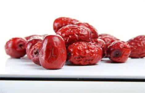 胡萝卜补血吗 补血食物大盘点：胡萝卜可补血