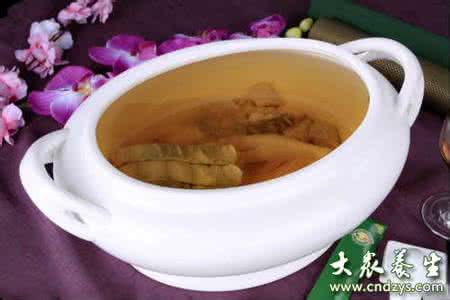 鳄鱼肉煲汤 鳄鱼肉煲汤 健康优质的好汤品