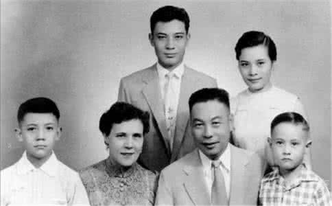 蒋经国简介 蒋经国简介 蒋经国的儿子介绍