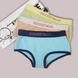 衣服正面晒还是反面晒 晒衣服是正面还是反面 晒内裤是正面还是反面晒好