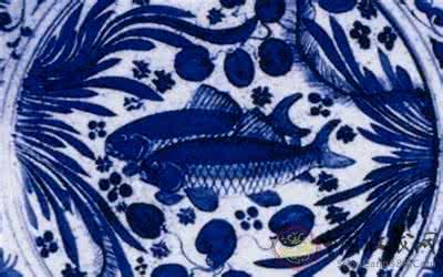 元青花真品底部图片 论元青花艺术特色及其撒蓝装饰技法