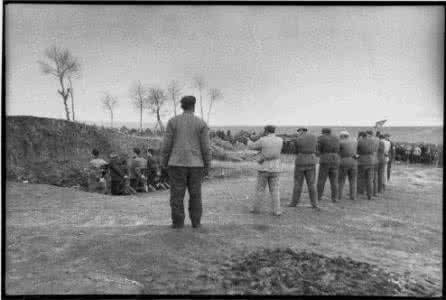 枪毙男尸的处理过程 【文革记事】文革枪毙“反革命”全过程 死者叹“世道太黑暗” (组图)