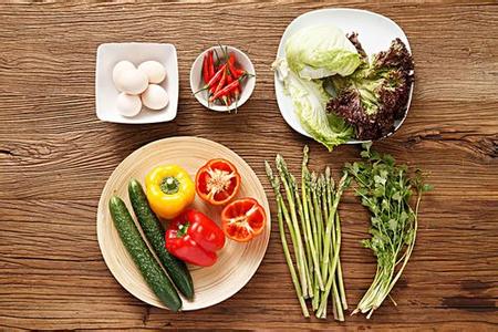 产妇哺乳期能吃水果吗 产妇可以吃什么水果 哺乳期不能吃哪些食物