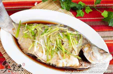 清蒸鱼的做法 主妇必学鲜嫩清蒸鱼的做法