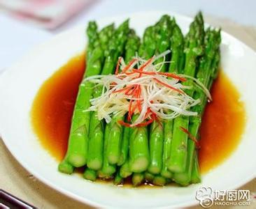 白灼芦笋煮多久 白灼芦笋的做法