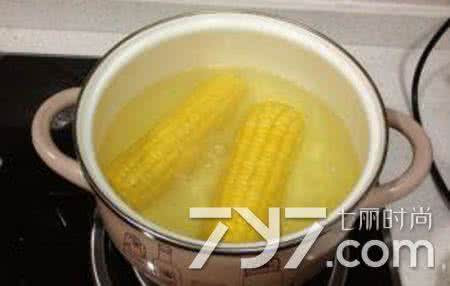 玉米须煮水的功效 煮玉米的水能喝 它煮水竟然功效也这么多