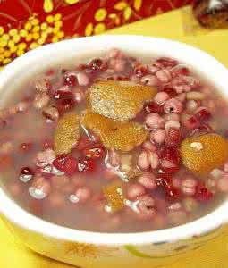 红豆汤减肥法 四款红豆汤边减肥边养颜 A