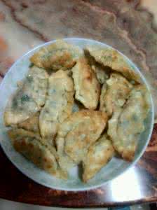 韭菜煎饺的做法 【图文】韭菜煎饺的做法大全,怎么做如何做好吃