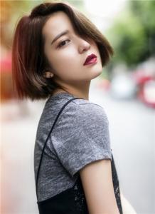 一个非常有魅力的女人 贤淑的女人 魅力的女人