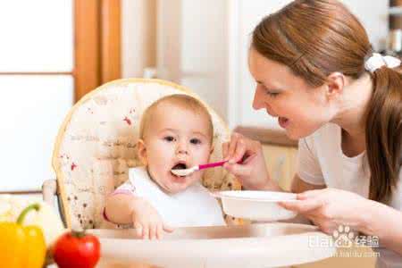 婴儿什么时候添加辅食 婴儿啥时候添加辅食 【婴儿什么时候添加辅食】什么时候给婴儿添加辅食合适