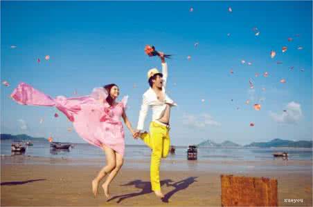 内部类不能有静态声明 如何使静态的照片，体现出声、光、影的效果？