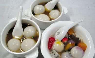 元宵节吃元宵还是汤圆 吃元宵 南吃汤圆北吃元宵 汤圆和元宵有什么区别？