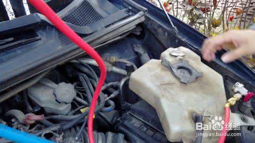 汽车空调冷冻油怎么加 汽车空调加什么油？