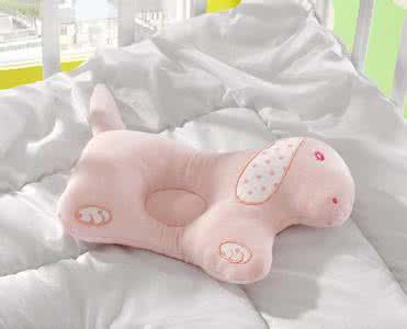 婴儿用茶叶枕头好吗 婴儿用茶叶枕头好吗 婴儿枕头装什么茶叶