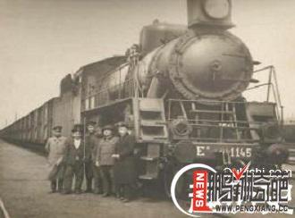 李鸿章修铁路 李鸿章修铁路 为了中国铁路的发展李鸿章做了哪些努力