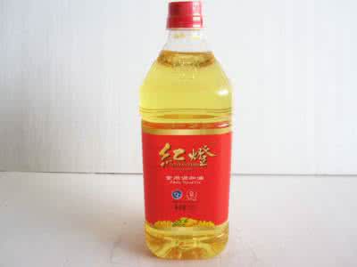 食用油和调和油的区别 食用油和调和油的区别 调和油不是“补脑”神油-食用油得调换着吃