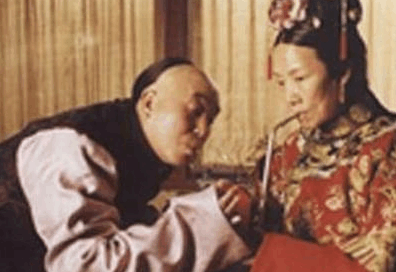 李莲英怎么死的 李莲英死相简直不堪入目全身竟然没有一块骨头