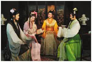 红楼梦贾府四春 揭秘《红楼梦》里的贾府四春之谜